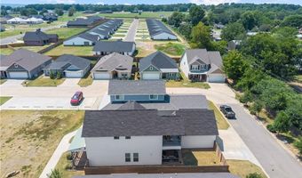 1914 Ebbing Loop, Barling, AR 72923