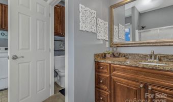 159 S Willow Brook Dr, Asheville, NC 28806