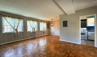 1726 PRESTON Rd, Alexandria, VA 22302