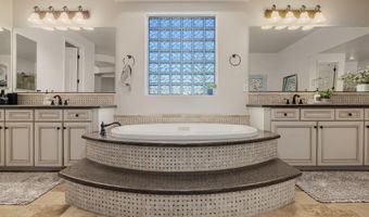 846 E MEAD Dr, Chandler, AZ 85249
