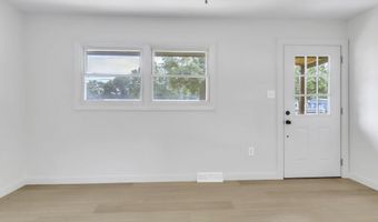 2318 S McDuffie St, Anderson, SC 29624