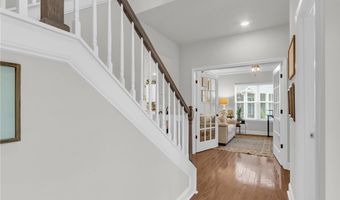 8 Lofton Ct, Anderson, SC 29621