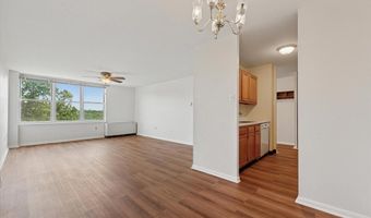 6100 HENRY Ave 7D, Philadelphia, PA 19128