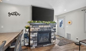 1027 Pinewood Ave, Chubbuck, ID 83202