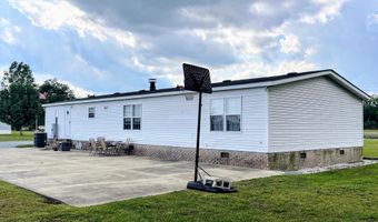 1331 Nixon Rd, Autryville, NC 28318