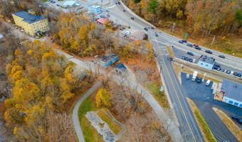 9 Hutchins St, Auburn, ME 04210