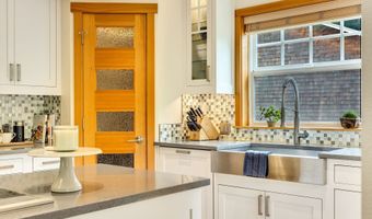 80358 BIG CEDAR Dr, Arch Cape, OR 97102