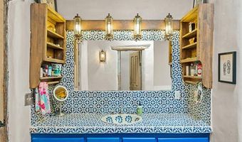 32 CIELO DORADO Dr, Anthony, NM 88021