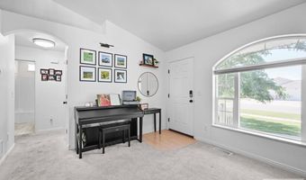 263 S Bridger Dr, Ammon, ID 83406