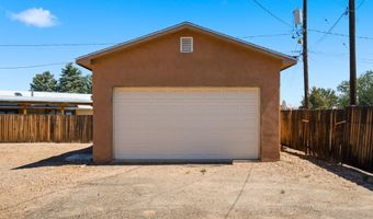 105 Green Valley Rd NW, Albuquerque, NM 87107