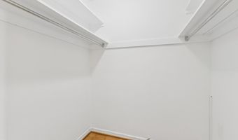 5101 RIVER Rd 718, Bethesda, MD 20816