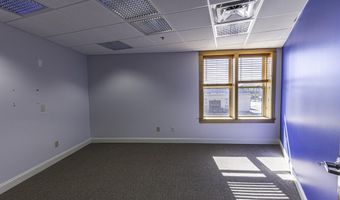 9 May St, Bangor, ME 04401