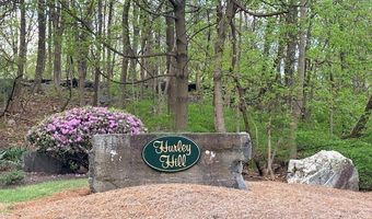 41 Chatham Ln, Bristol, CT 06010