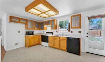 332 Wildrose Dr, Fernley, NV 89408