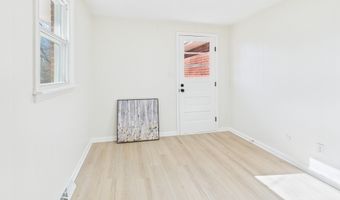 5 W Estate St, Anderson, IN 46013