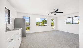 47-544 Hakuhale St, Kaneohe, HI 96744