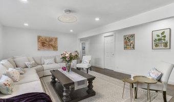 3 Primrose Rd, Billerica, MA 01821