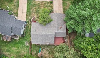 1520 Ploma Dr, Ballwin, MO 63021