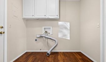 737 Crown Dr, Bartlesville, OK 74006