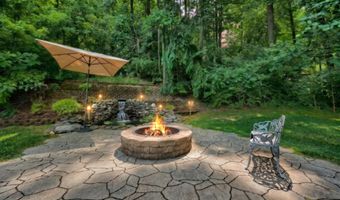 7714 PARADISE Hts, Abbottstown, PA 17301