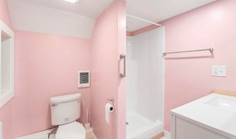 75 Marsh Rd, Belfast, ME 04915