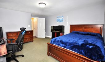 114 El Toro Dr, Bristol, CT 06010