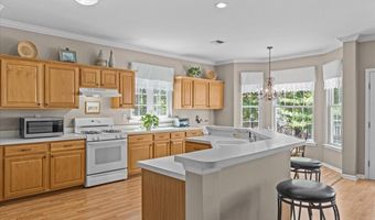 15 Misty Lake Ct, Barnegat, NJ 08005