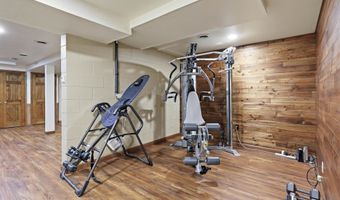 W2530 BROOKHAVEN Drive, Appleton, WI 54915