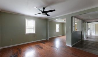 445 W River Rd, Augusta, ME 04330