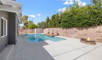 5900 Ostrom Ave, Encino, CA 91316