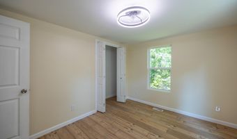 215 Sunset Dr, Athens, TN 37303