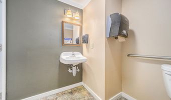 213 Hubbard St, Allegan, MI 49010