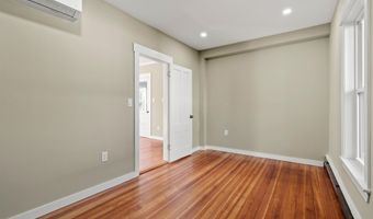 5 Bartlett St, Allenstown, NH 03275