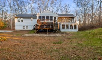 73 Airline Rd, Clinton, CT 06413