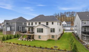 321 Crest Ln, Adams Twp., PA 16046