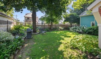 72 Lakeview Ter Unit D, Burlington, VT 05401
