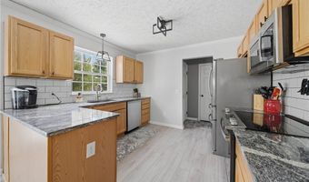 1906 Northgate Cir, Akron, OH 44320