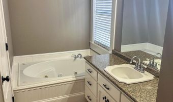 421 S Main St, Arab, AL 35016