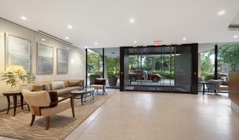 4141 N HENDERSON Rd 107, Arlington, VA 22203