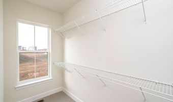 23630 WINTERDAY Dr, Ashburn, VA 20148