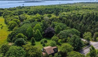 856 N Main Rd, Jamestown, RI 02835