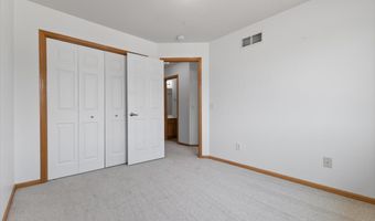 1220 NE 8th Ln, Ankeny, IA 50021