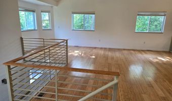 2019 Chalmers Dr, Ann Arbor, MI 48104