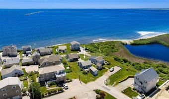 11 Woodruff St, Narragansett, RI 02882