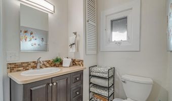 907 W PERSHING Blvd, Cheyenne, WY 82001