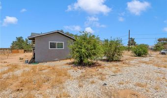 11806 Chamberlaine, Adelanto, CA 92301