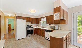 329 Hog House Hill Rd, Exeter, RI 02822