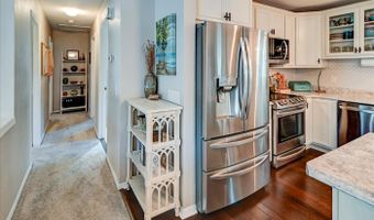 4101 Donald Dr, Madison, WI 53704