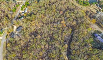 197 Old Homestead Rd, Big Sandy, TN 38221