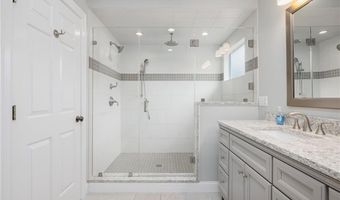 80 Douglas Dr, North Kingstown, RI 02874